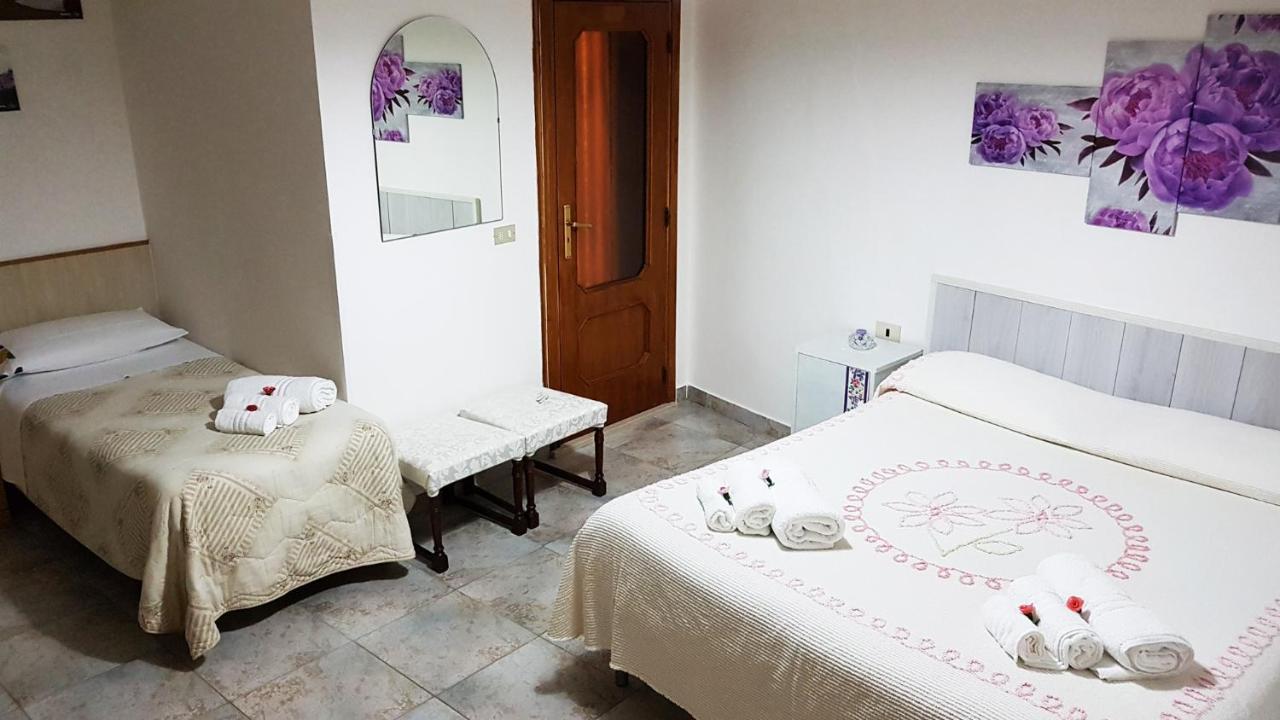 B&B Regina Elena Пиньола Экстерьер фото