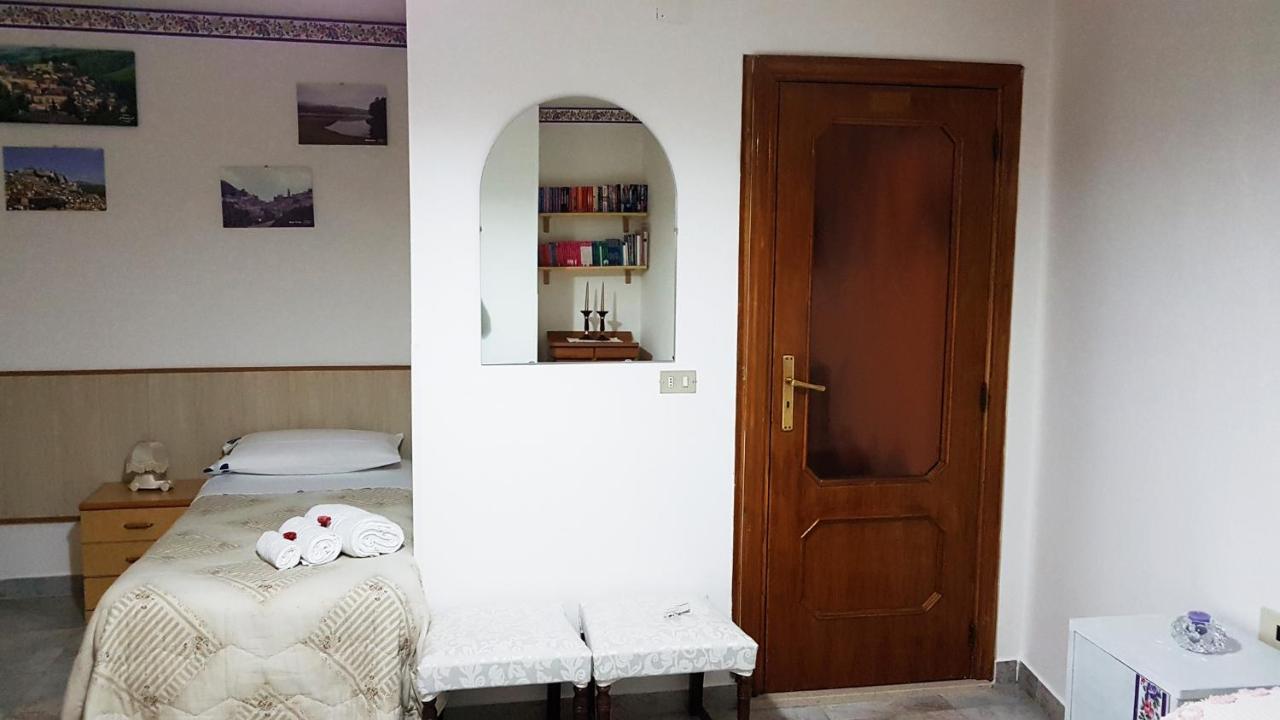 B&B Regina Elena Пиньола Экстерьер фото